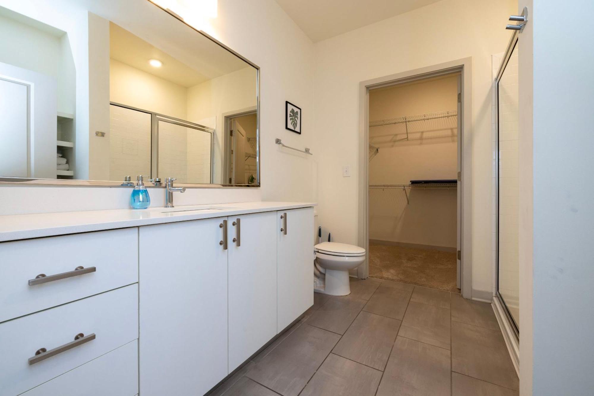 Modern Nulu 2Br Cozysuites 01 路易斯威尔 外观 照片